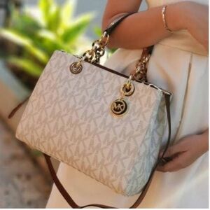 Michael Kors Cynthia Medium Tote Bag Monogram Vanilla